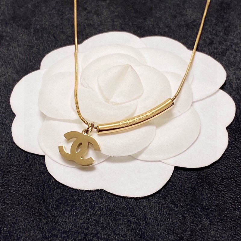 18K Chanel Gold Necklace