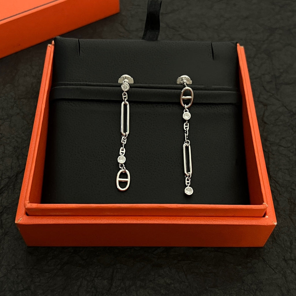 18K Chaine D'ancre Chaos Hermès Earrings