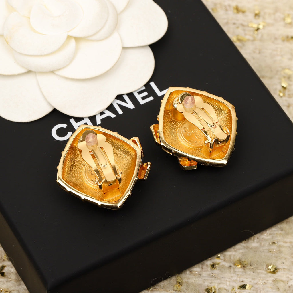 18K Chanel Vintage Earrings
