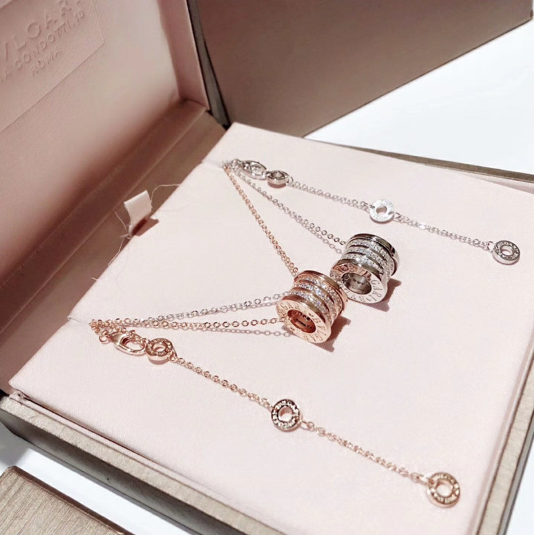 18K BVLGARI B.ZERO1 Demi-Pave Diamonds Necklace