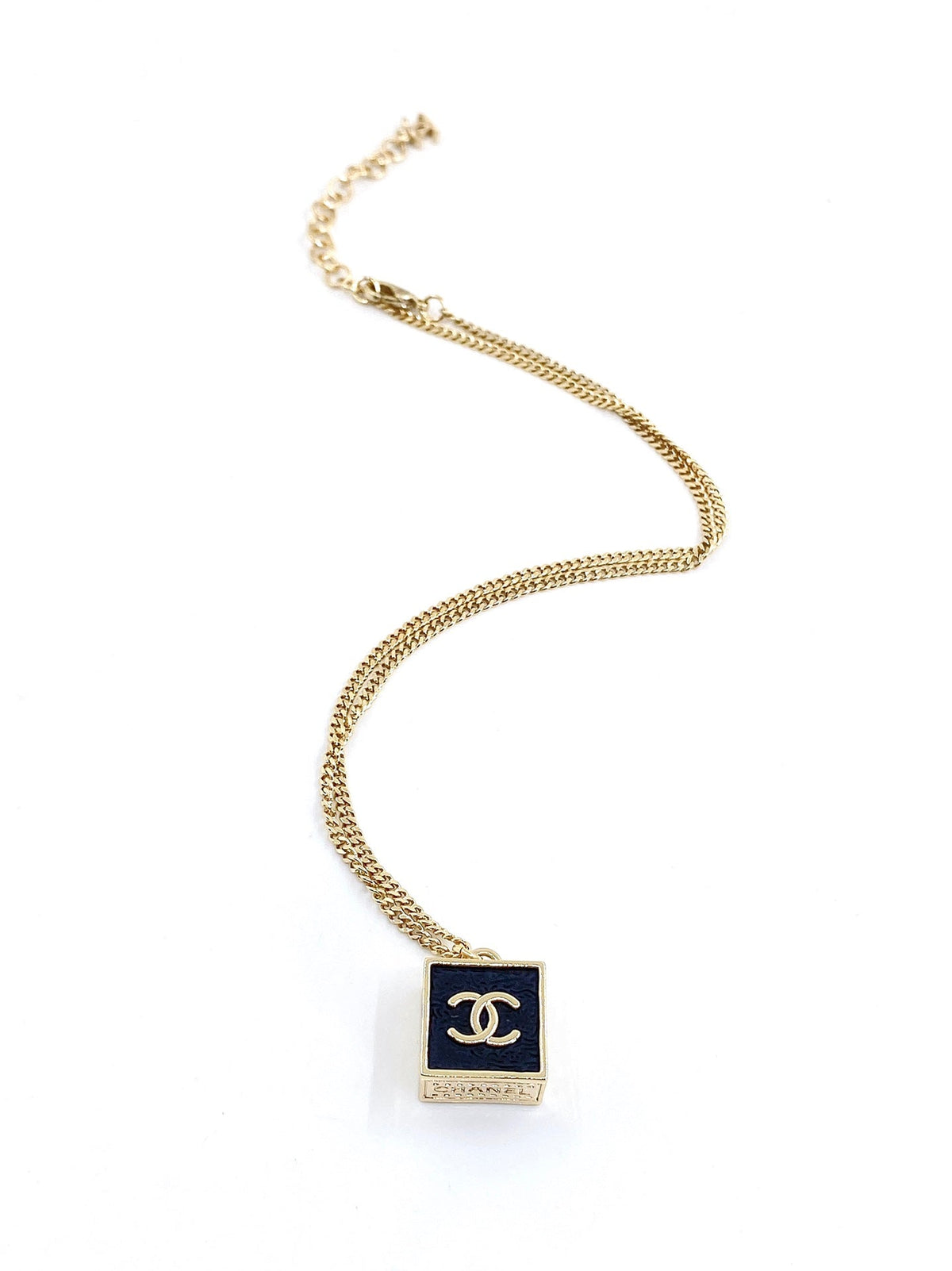 18K Chanel Square Pendant Necklace