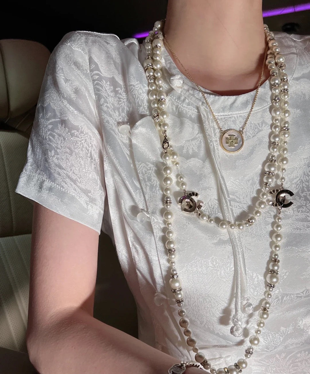 18K Chanel Pearls Long Necklace