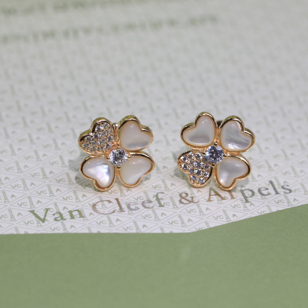 18K Van Cleef & Arpels Cosmos Medium Earrings