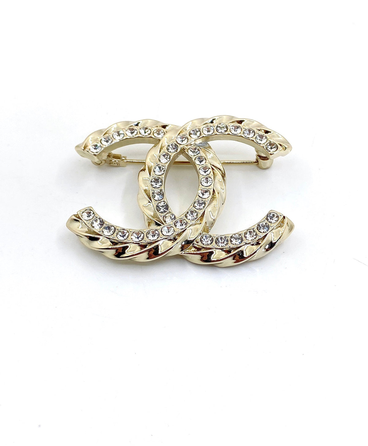 18K Chanel Diamonds Brooch