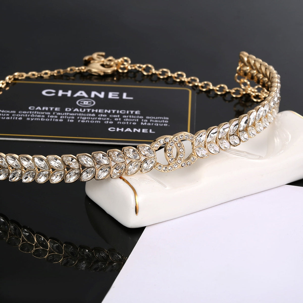18K Chanel Diamonds Choker Necklace
