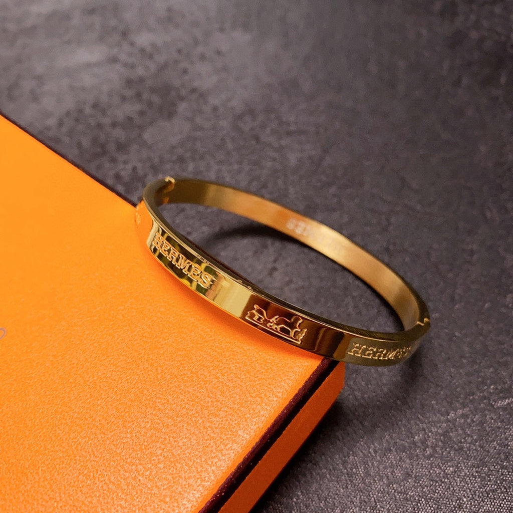 18K Hermès Bracelet