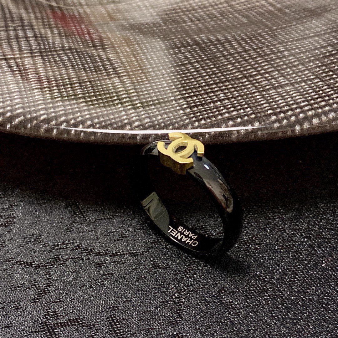 18K Chanel Black Ring