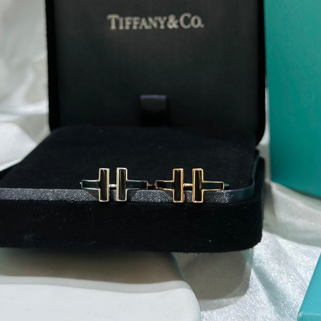 18K Tiffany & Co. Black Onyx Wire Ring