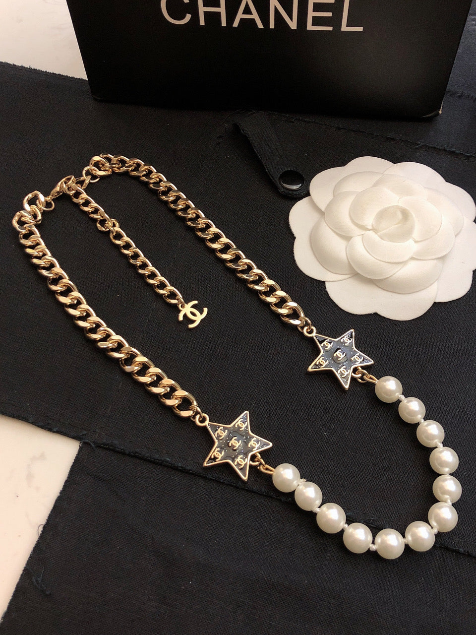 18K Chanel Star Pearls Necklace