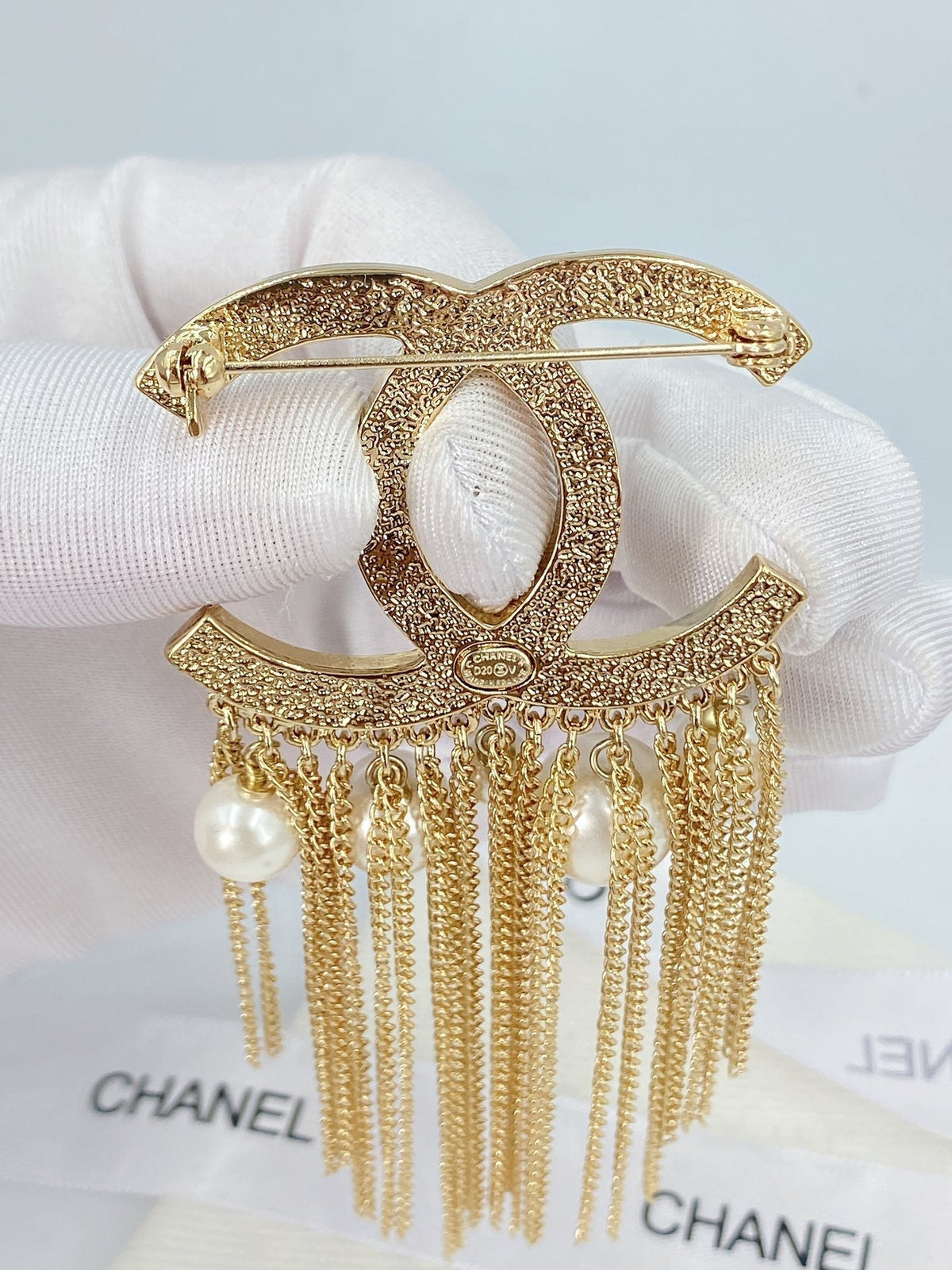 18K Chanel Pearl Tassel Brooch