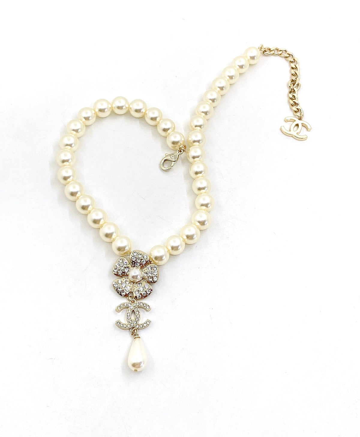 18K Chanel Pearls Chain Choker Necklace