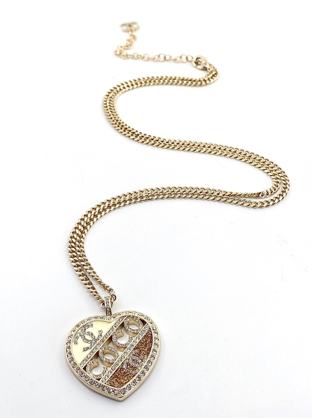 18K Chanel Heart Diamond Chain Necklace