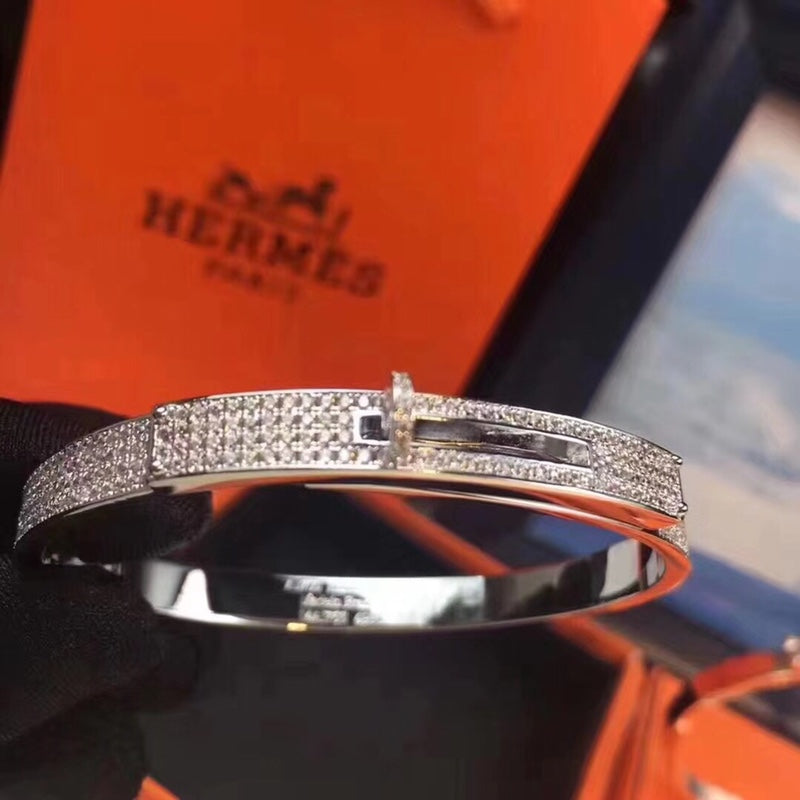 18K Yellow Gold Kelly Diamonds Hermès Bracelet