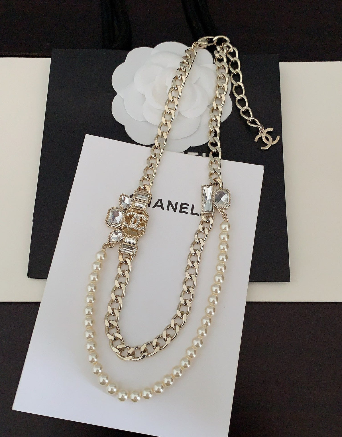 18K Chanel Pearls Crystals Necklace