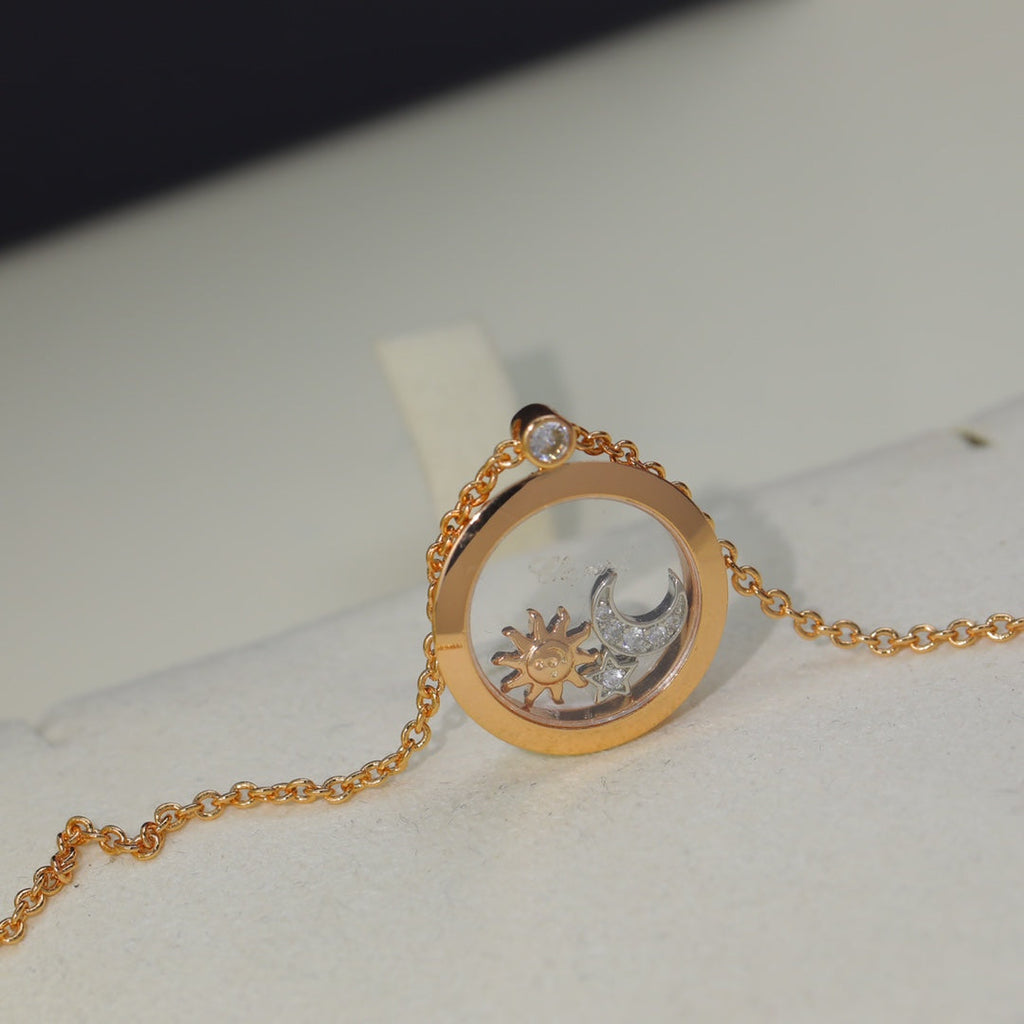 18K Chopard Happy Diamonds Pendant Necklace