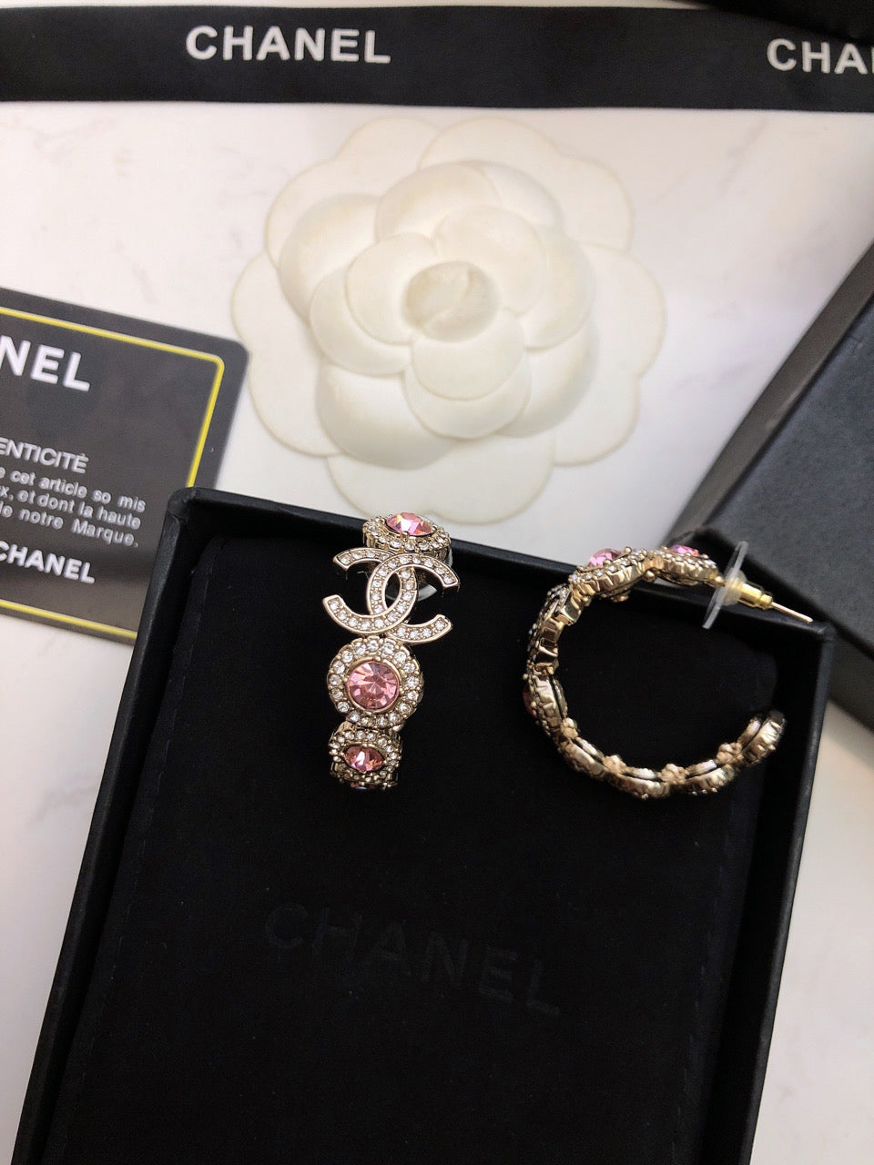 18K Chanel Flowers Earrings