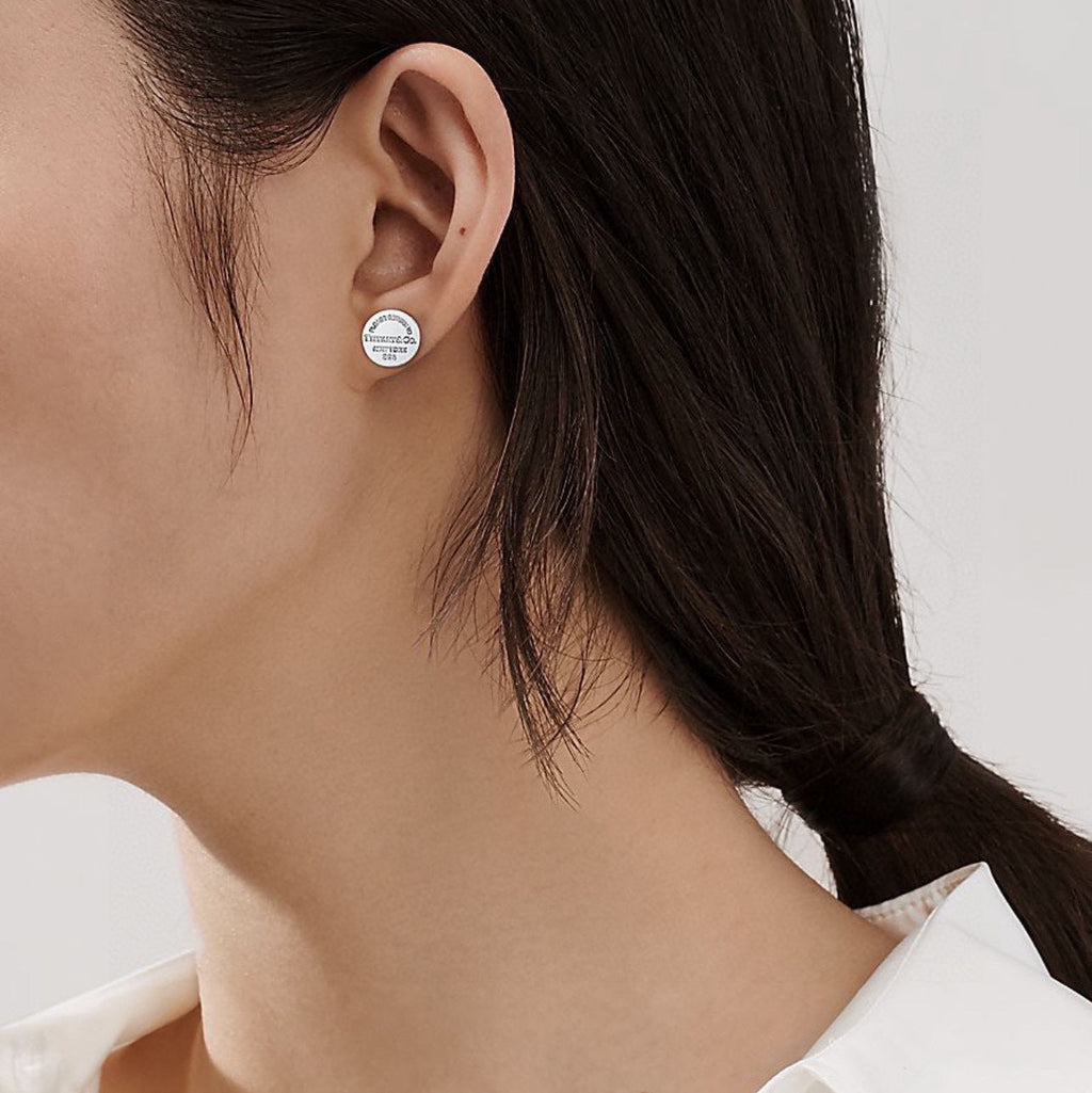 18K Return to Tiffany & Co. Circle Stud Earrings