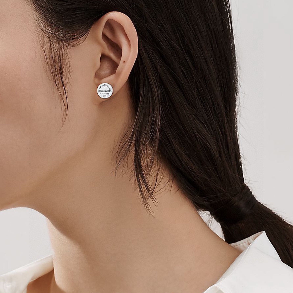 18K Return to Tiffany & Co. Circle Stud Earrings