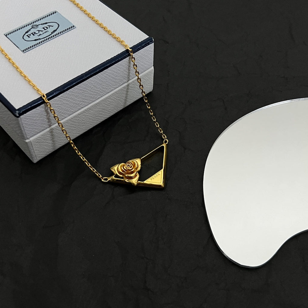 18K Dior Victoire De Castellane Necklace