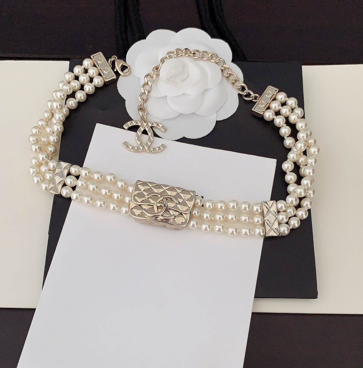 18K Chanel Bag Pearls Chain Necklace
