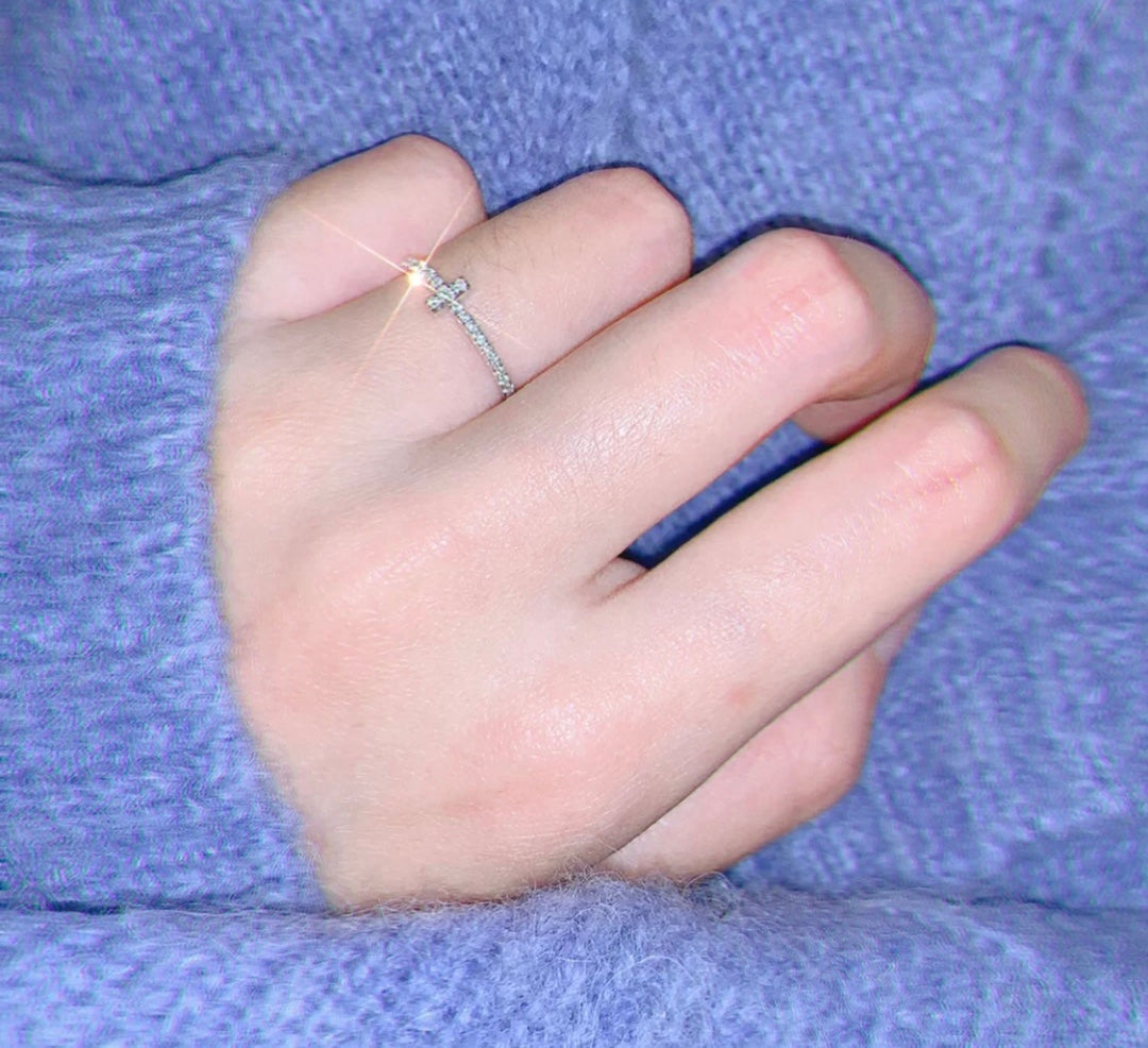 18K Tiffany & Co. Diamond Wire Ring