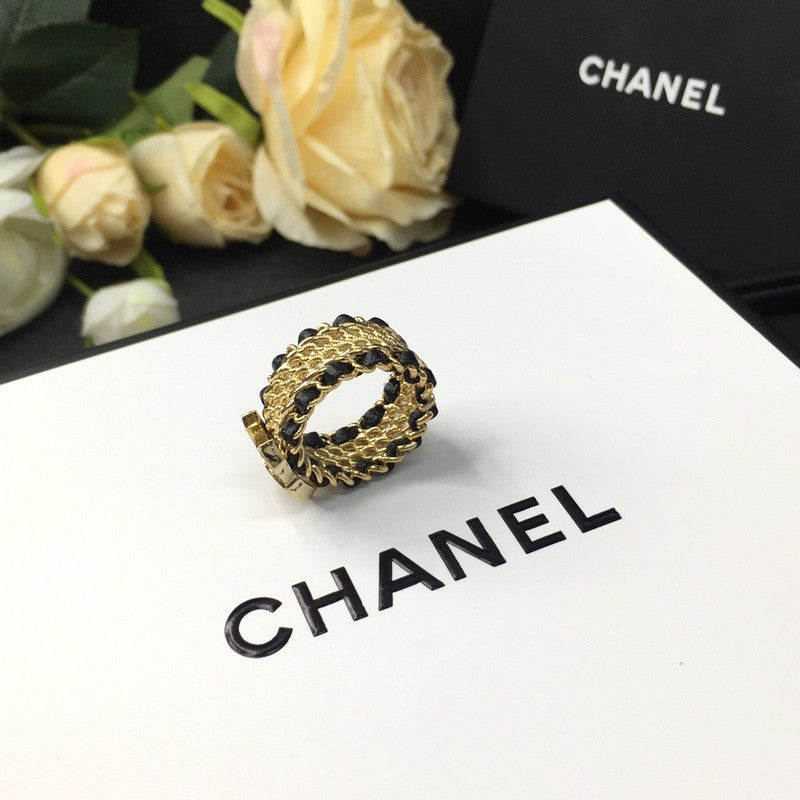 18K Chanel Strass Diamond Ring