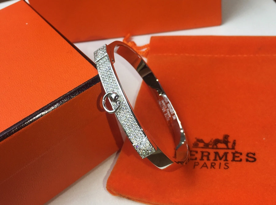 18K Collier De Chien Diamond Hermès Bracelet