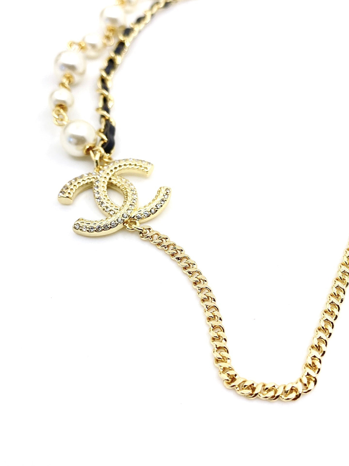 18K Chanel Pearls & Leather Necklace