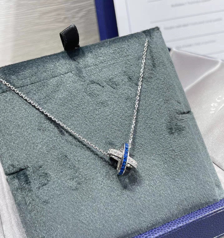 18K Chaumet Jeux De Liens Pendant Necklace
