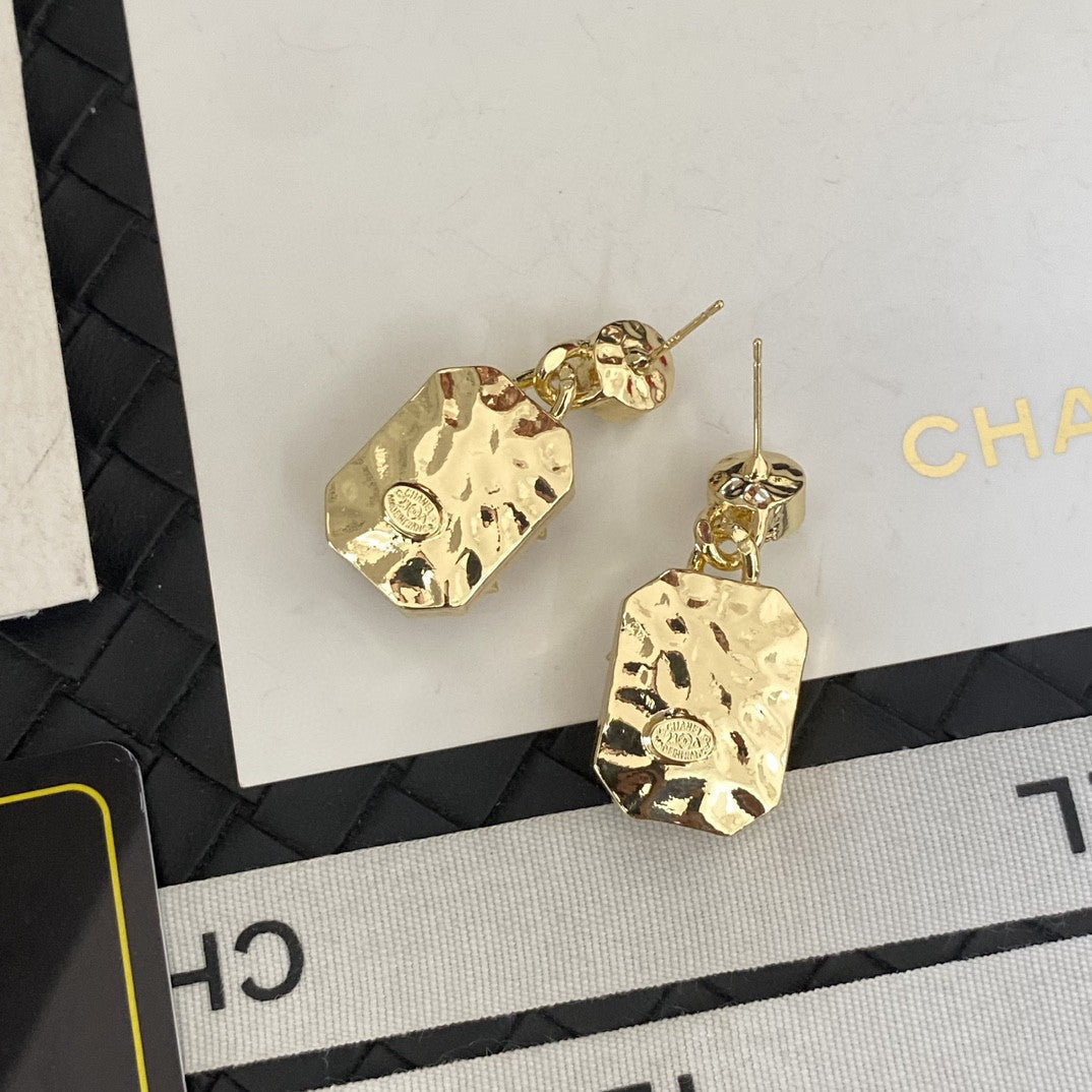 18K Chanel Crystals Earrings