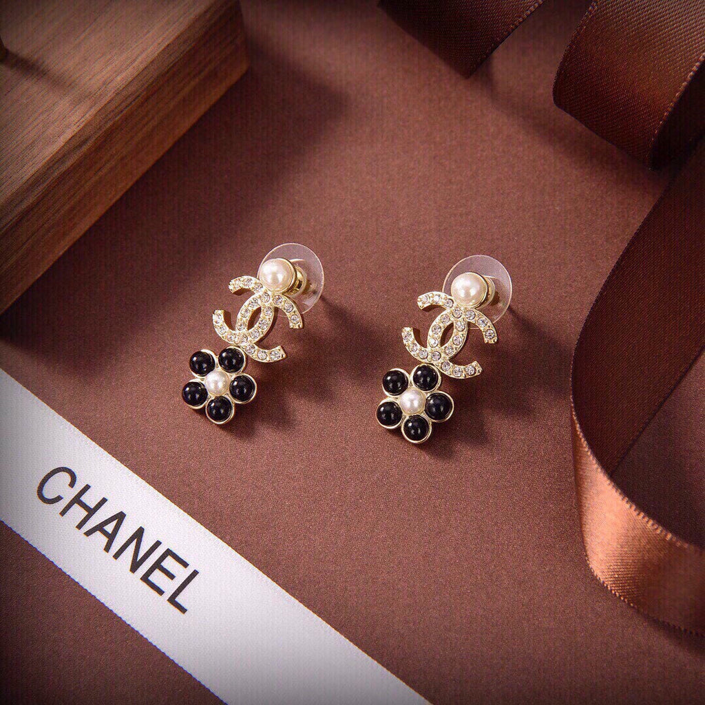 18K Chanel Butterfly Pendant Earrings