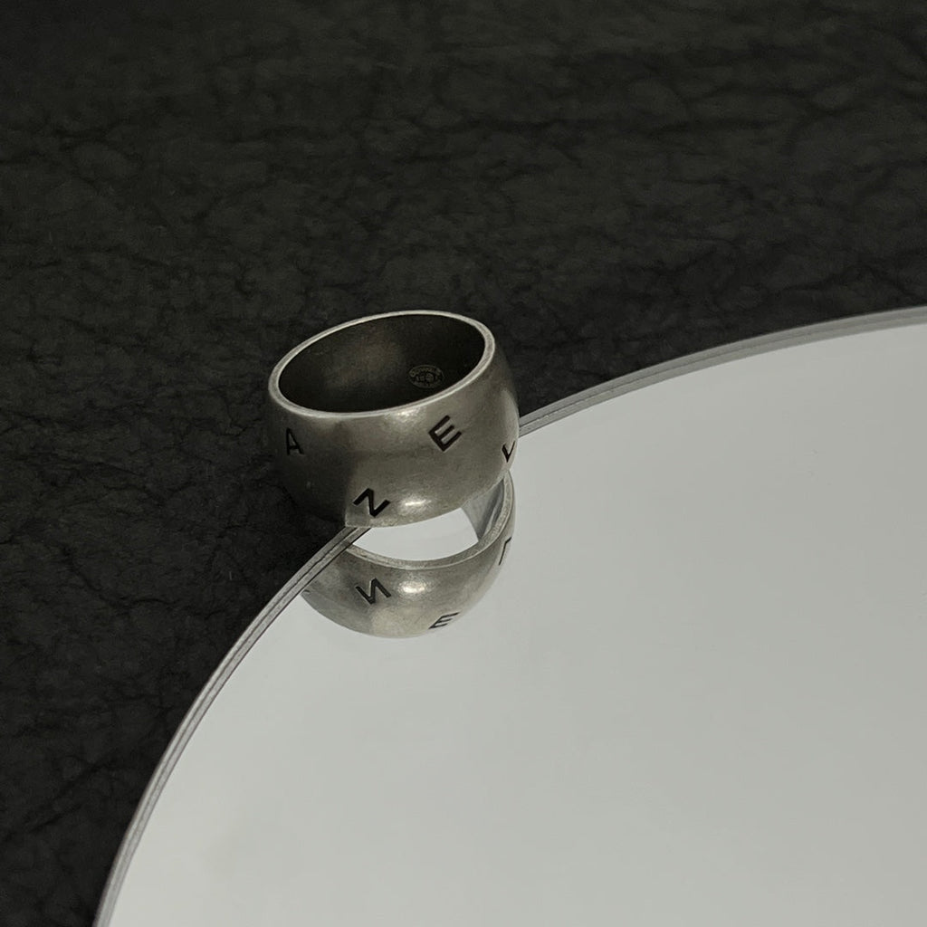 18K Chanel Vintage Ring
