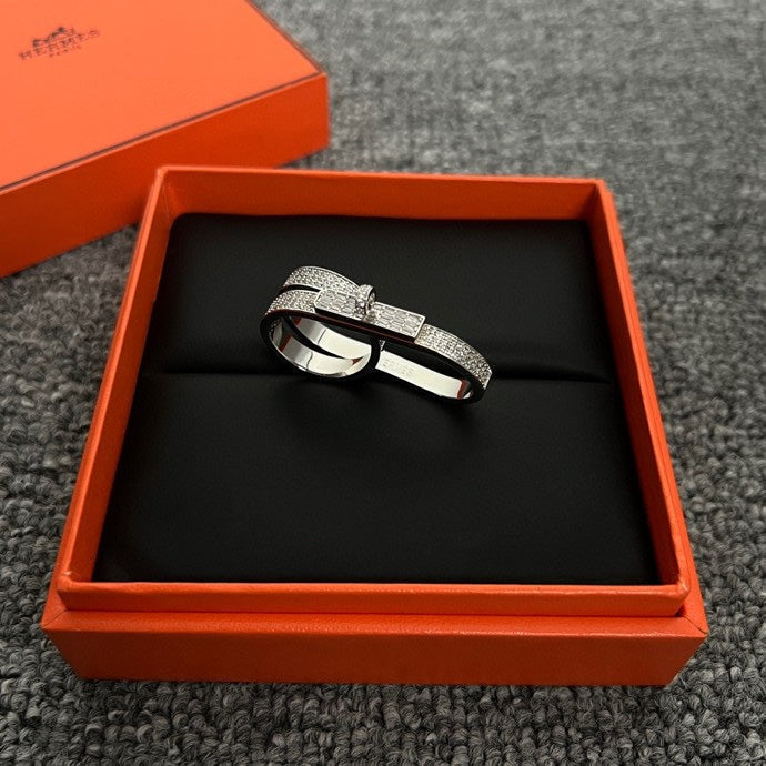 18K Kelly Gavroche Double Hermès Ring