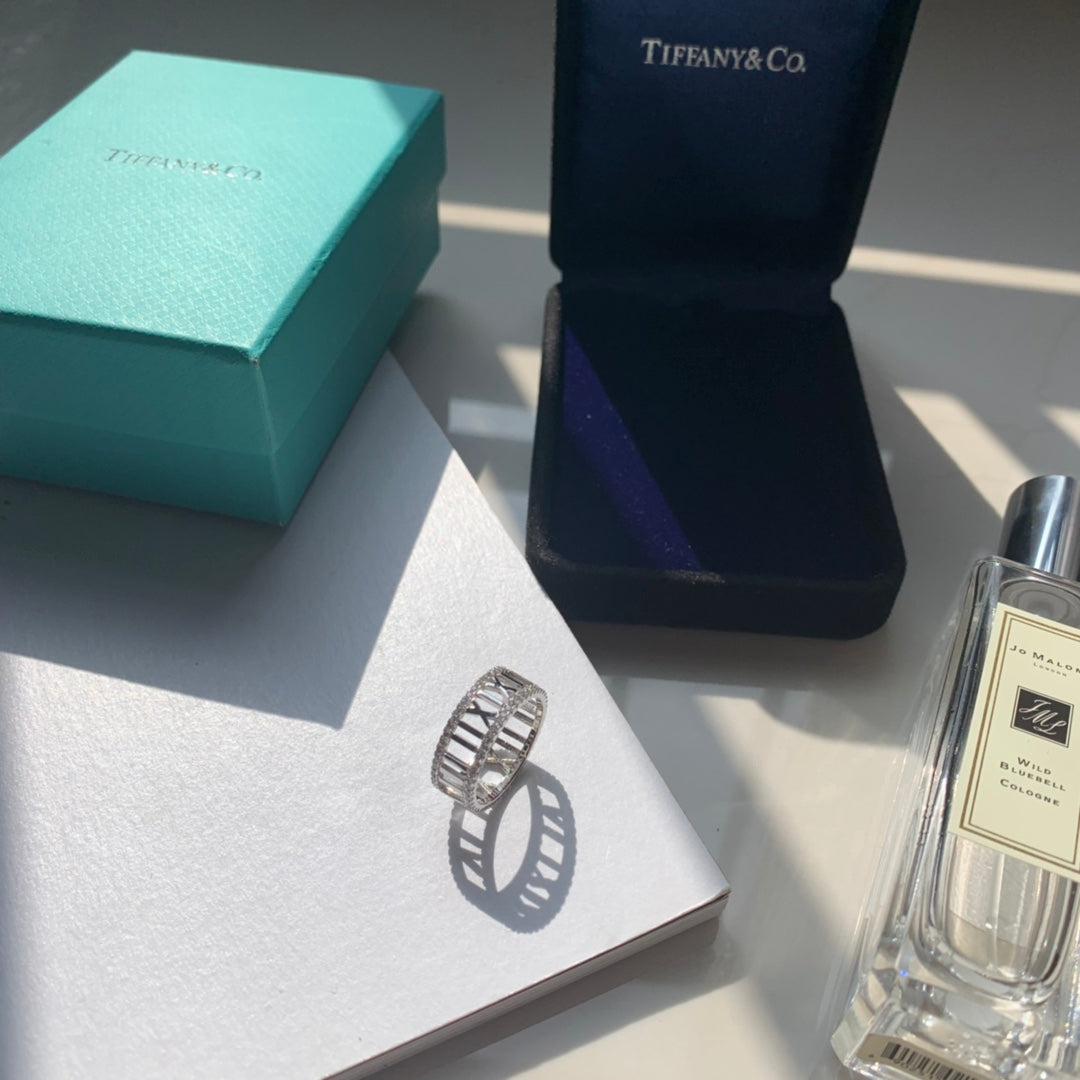 18K Tiffany & Co. Atlas Open Diamond Ring