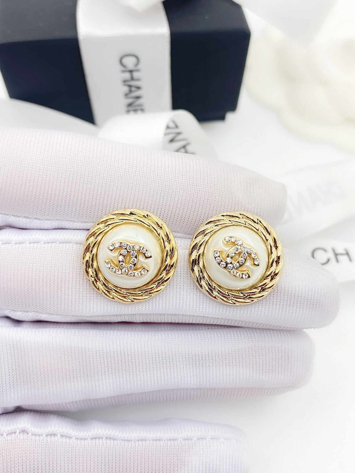 18K Chanel White Pearl Earrings