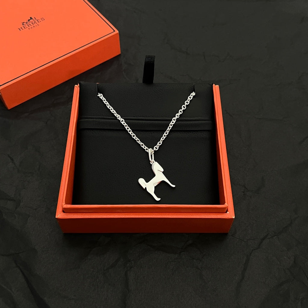 18K Panache Pendant Hermès Necklace
