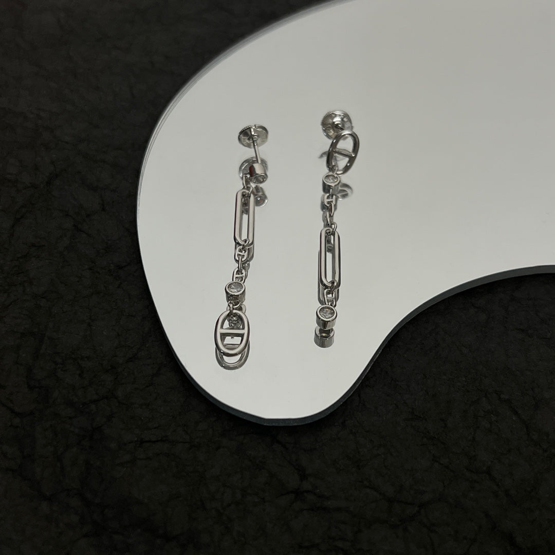 18K Chaine D'ancre Chaos Hermès Earrings