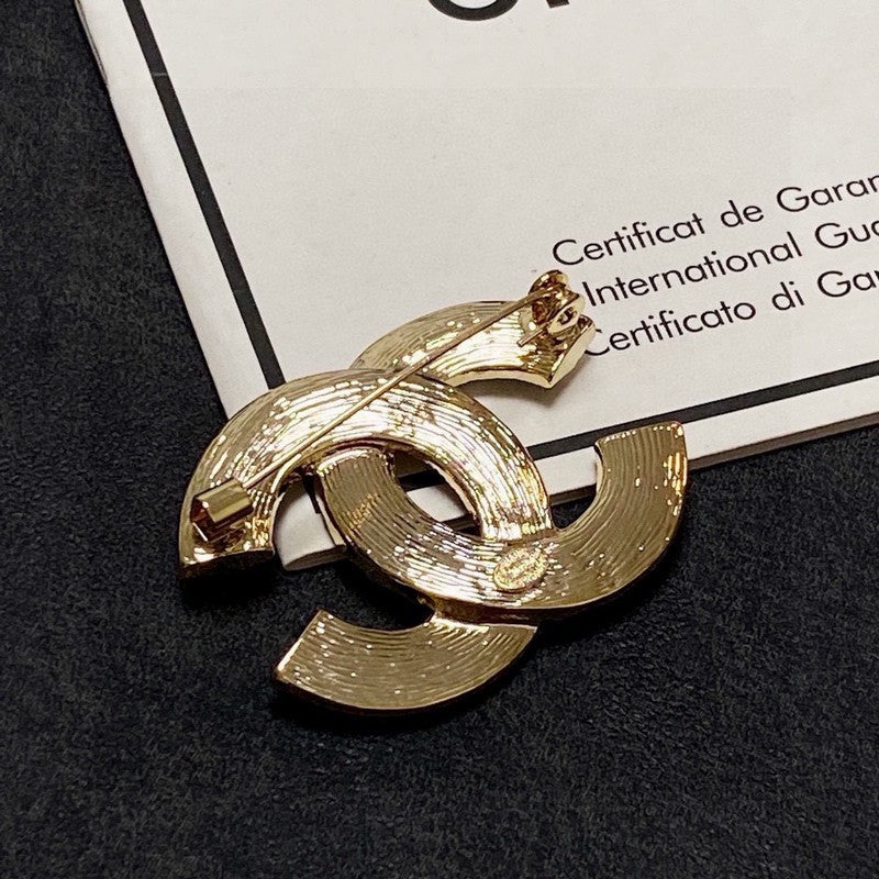 18K Chanel Diamond Gold Brooch