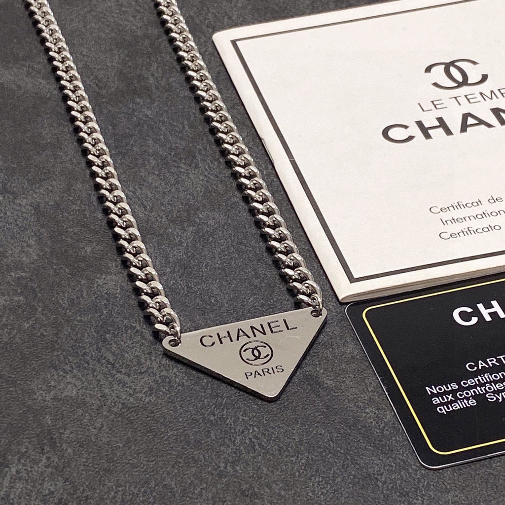 18K Chanel Triangle Necklace