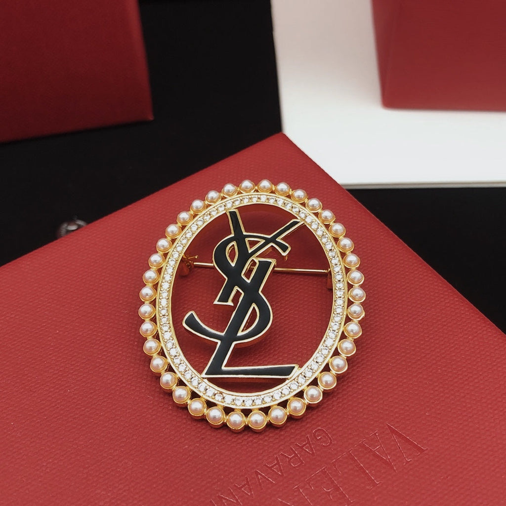 18K Saint Laurent Oval Pearls Brooch