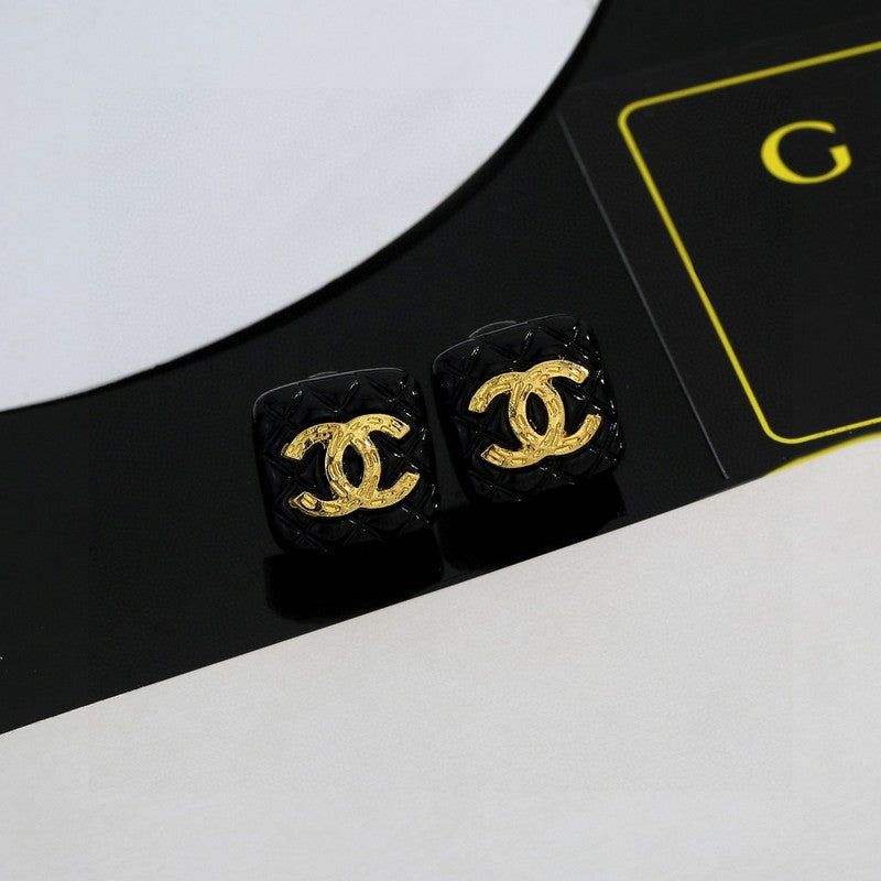 18K Chanel Black Gold Square Earrings