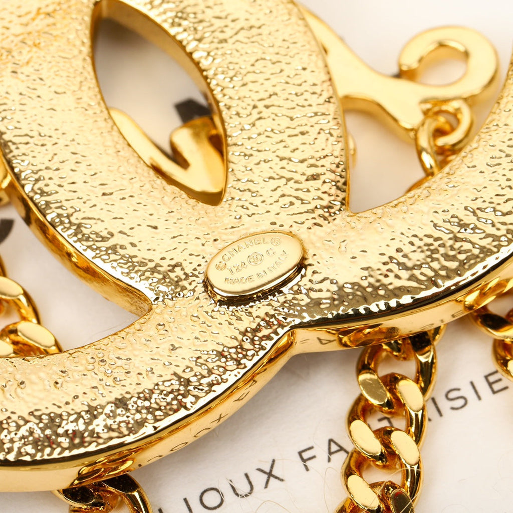 18K Chanel Black Chain Brooch