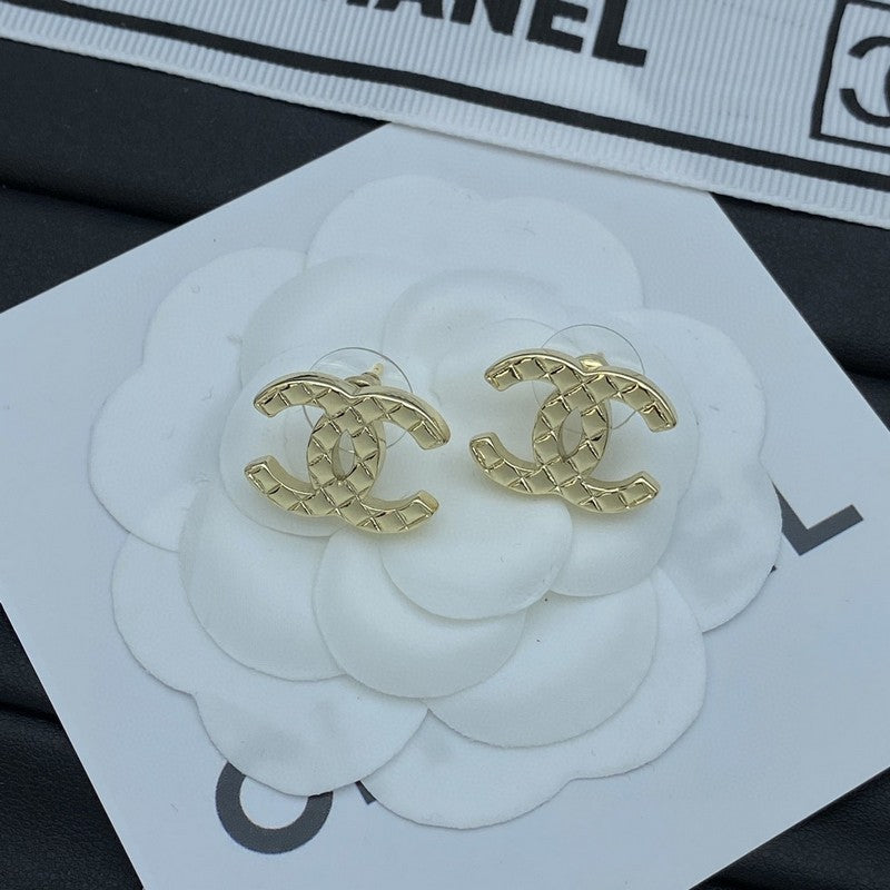 18K Chanel Classic Earrings