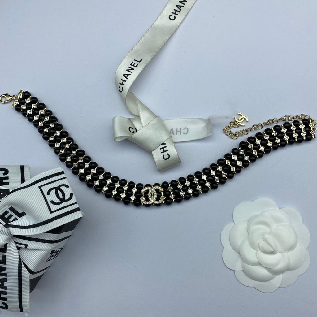 18K Chanel Strass Choker Necklace