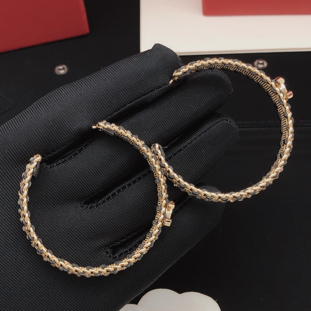 18K Chanel Strass Earrings