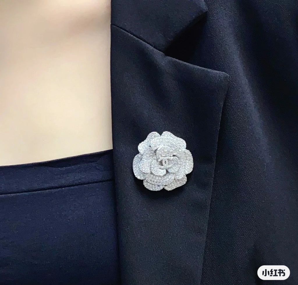 18K Chanel Camellia Diamonds Brooch