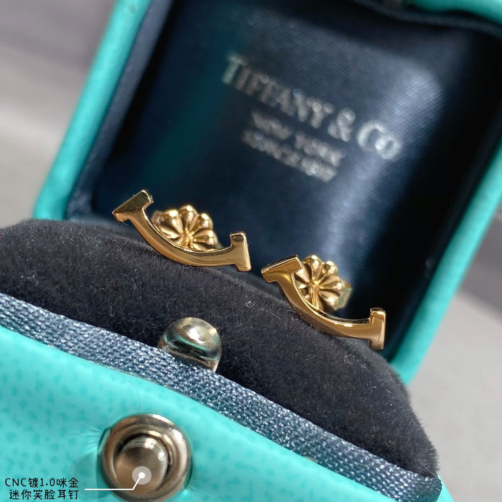 18K Tiffany & Co. Smile Yellow Gold Earrings