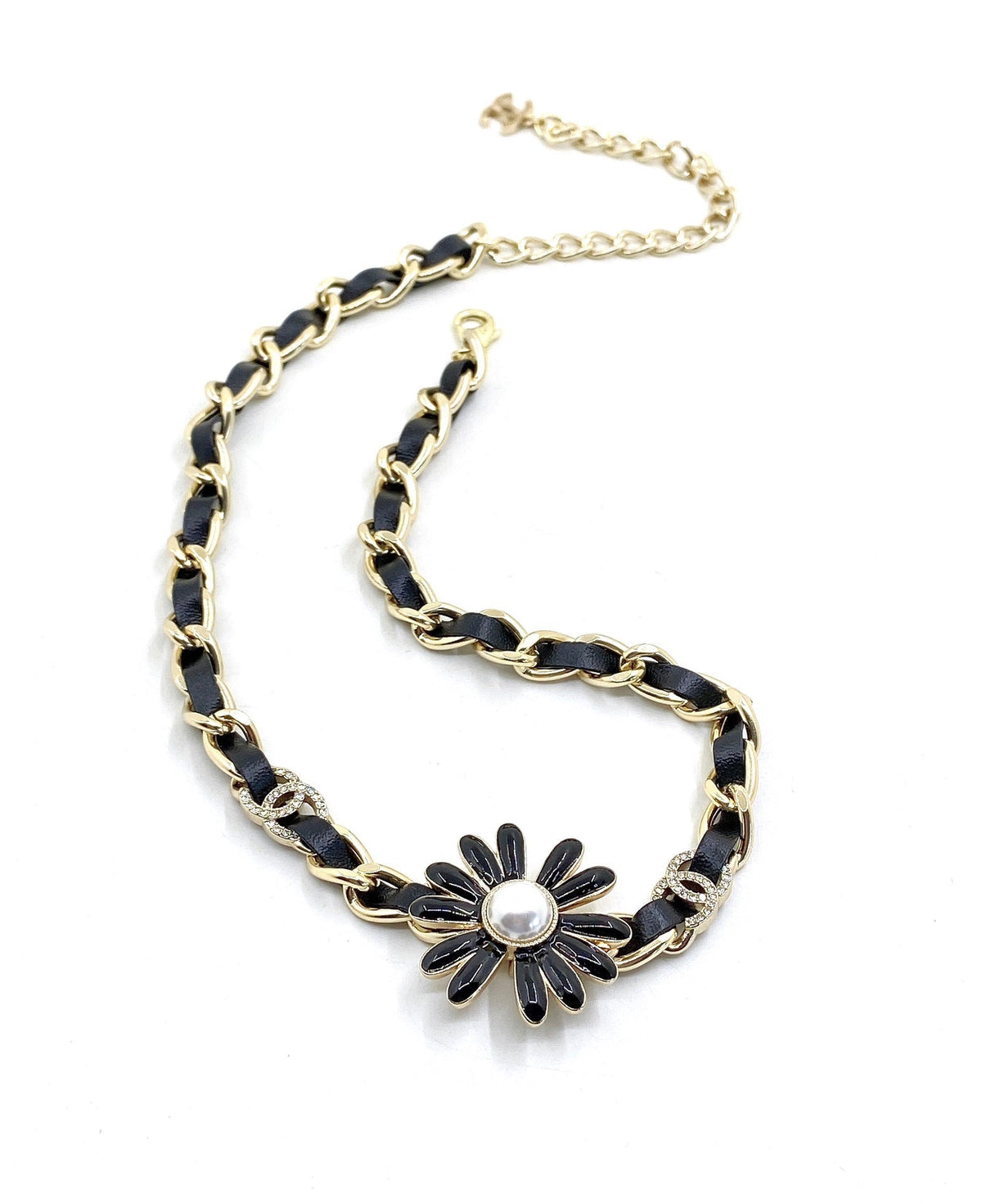 18K Chanel Flower Leather Choker Necklace