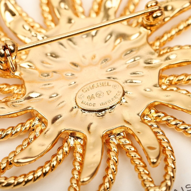 18K Chanel Sunflower Brooch