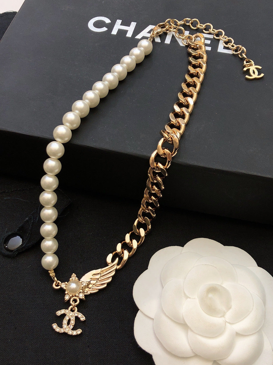 18K Chanel Wing Chain Necklace